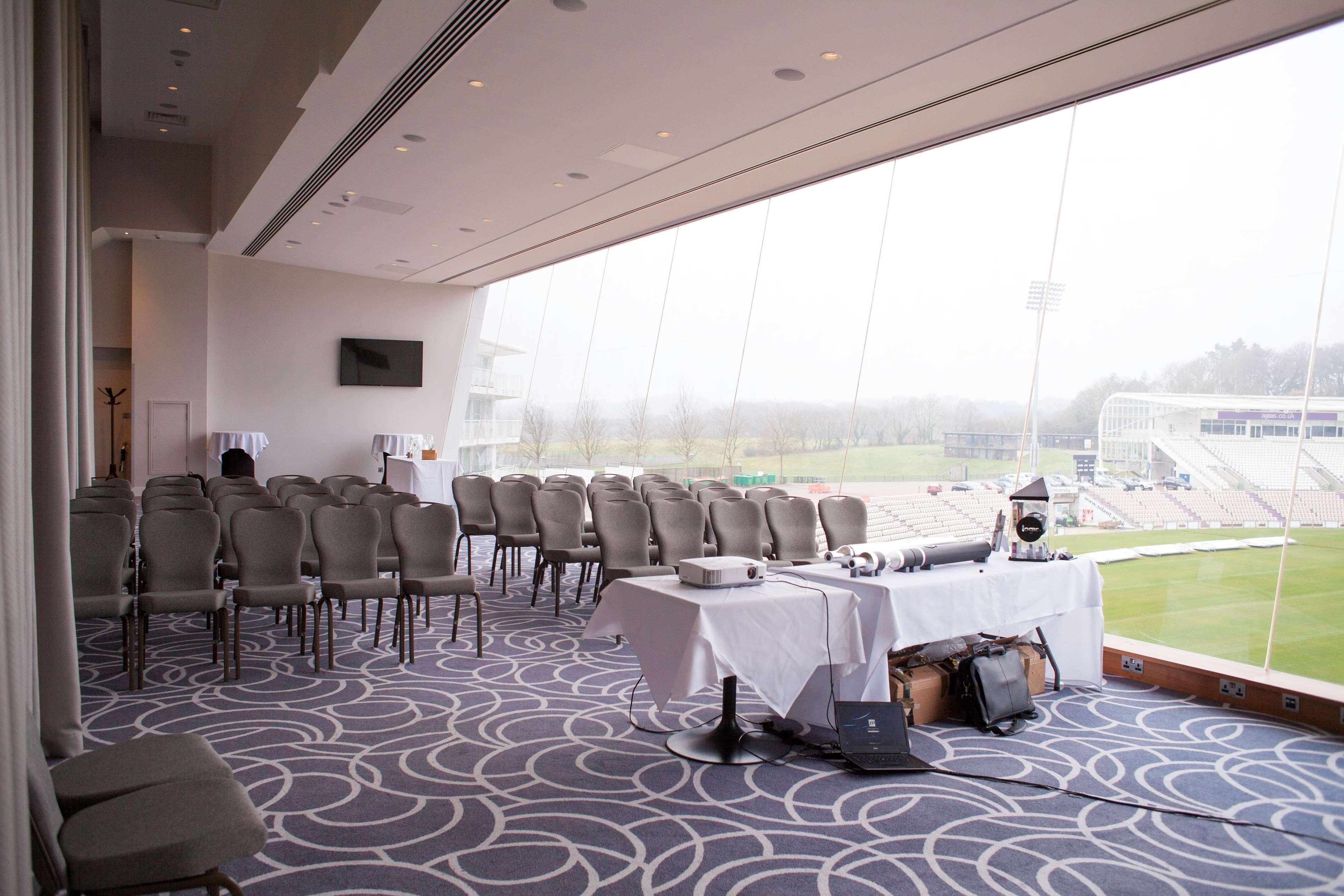 Hotel Hilton Southampton - Utilita Bowl Hedge End Exteriér fotografie
